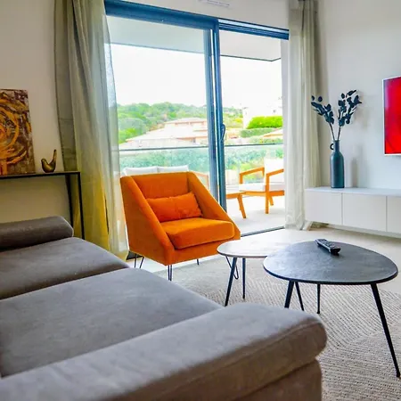 Livia - Agosta By Foot Terrace - By Tgb Apartment Albitreccia